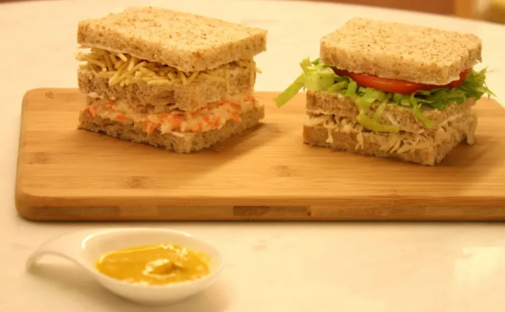 Sanduíche de Frango com Batata Palha